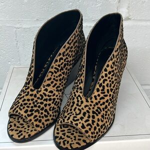 1.State peep toe wedge flocked leopard Suede Marigold size 7M new in box.
